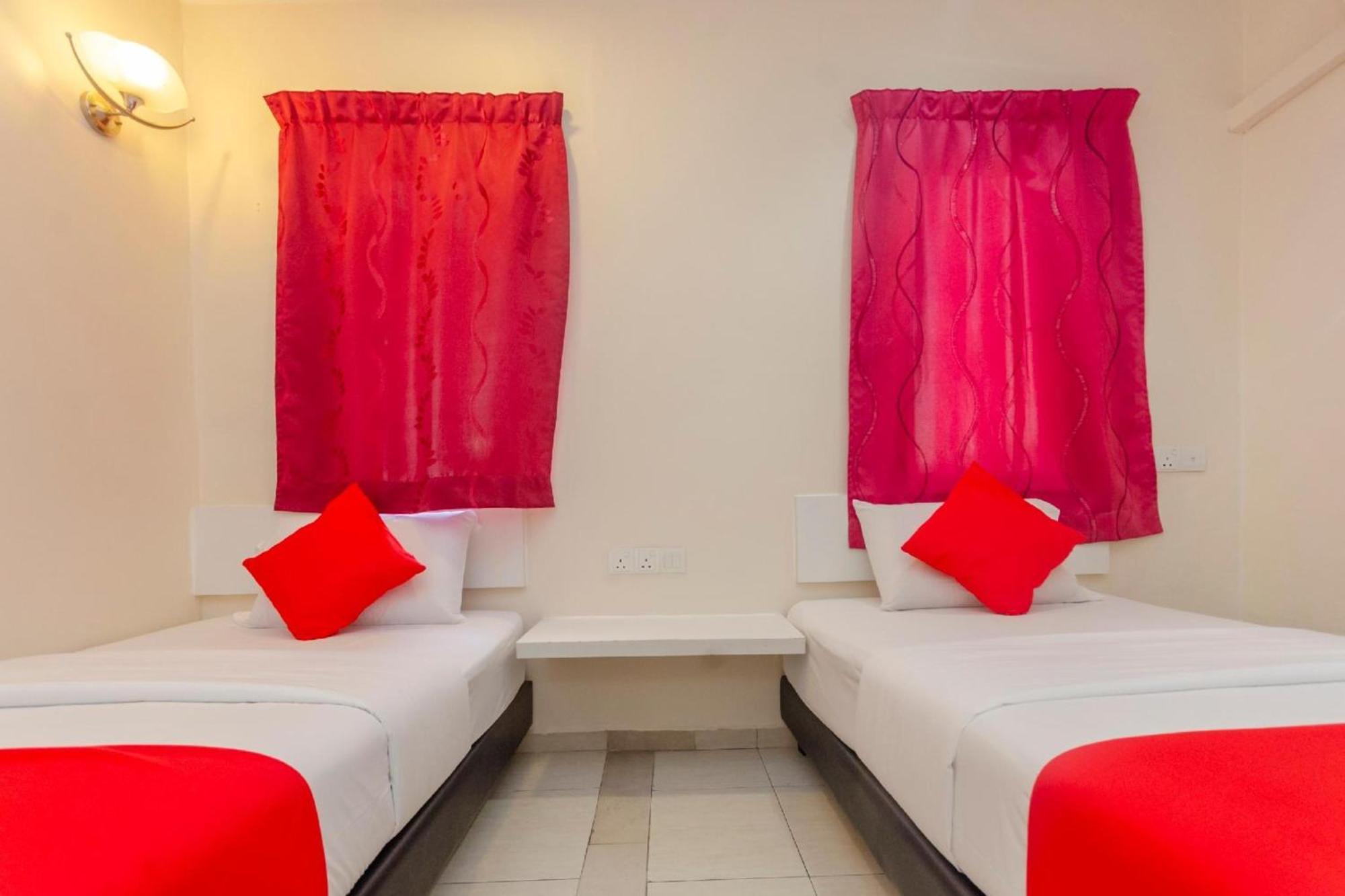 Skudai Hotel Εξωτερικό φωτογραφία