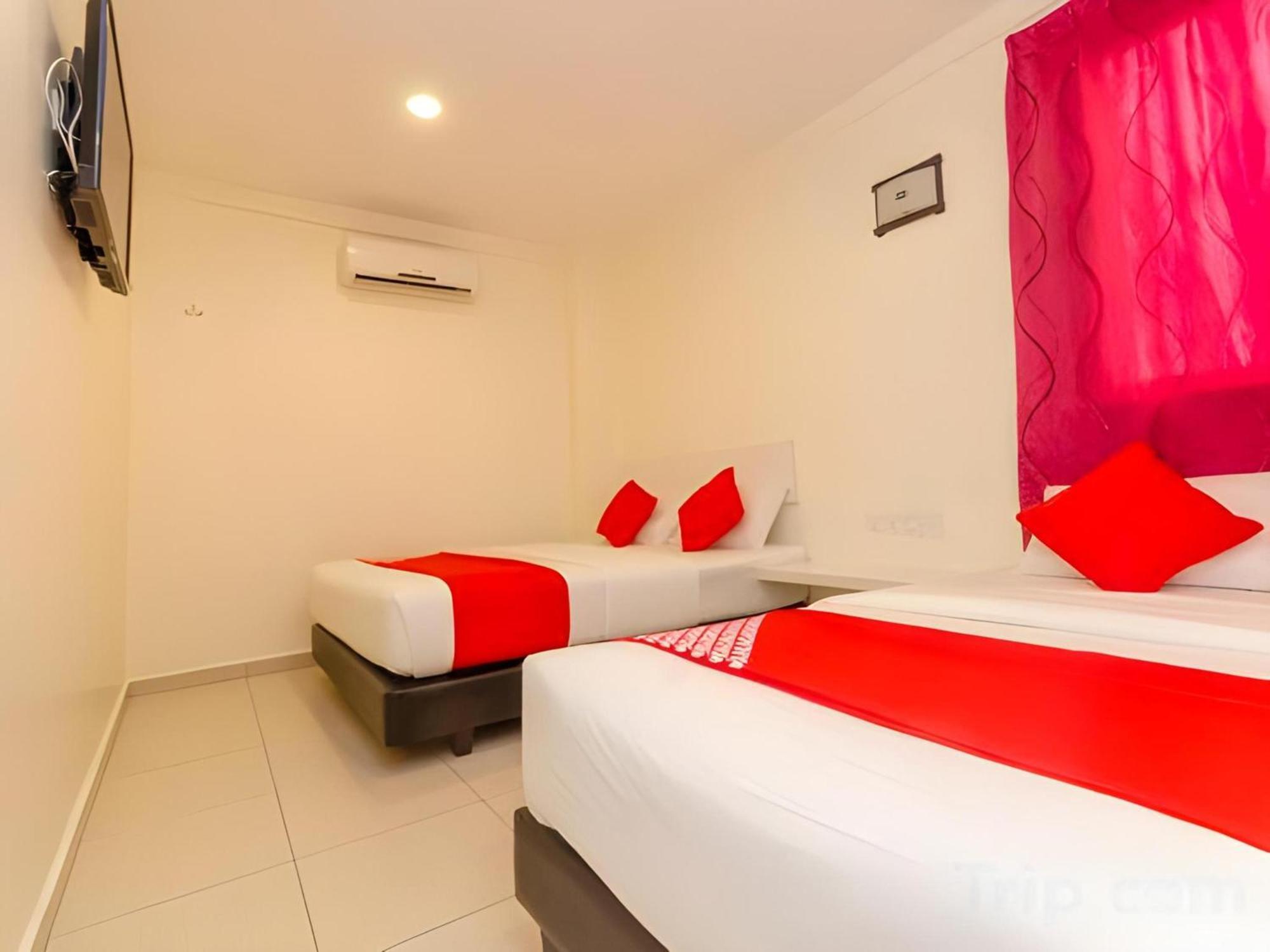 Skudai Hotel Εξωτερικό φωτογραφία