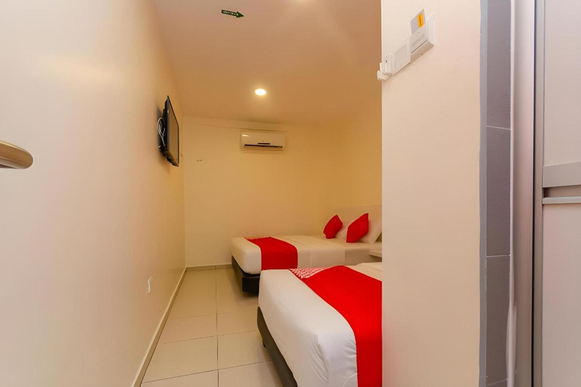 Skudai Hotel Εξωτερικό φωτογραφία