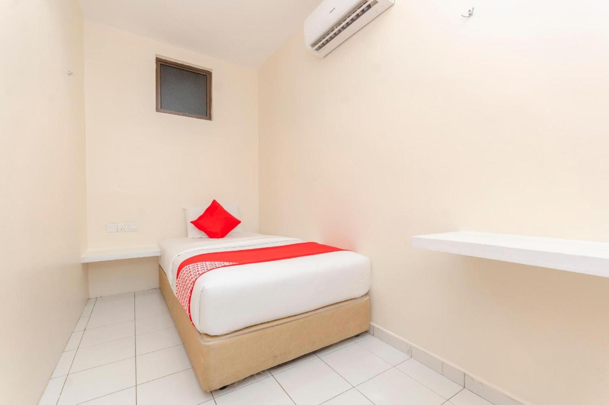Skudai Hotel Εξωτερικό φωτογραφία